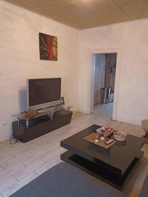 Appartement De 70M2 Tout Equipe Hargarten-aux-Mines Dış mekan fotoğraf