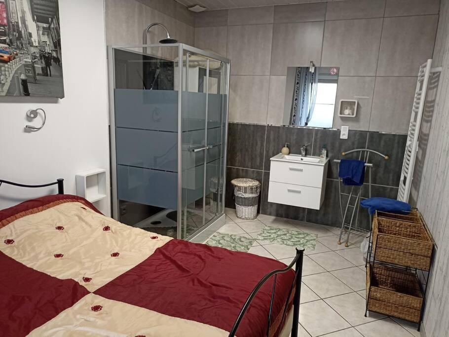 Appartement De 70M2 Tout Equipe Hargarten-aux-Mines Dış mekan fotoğraf